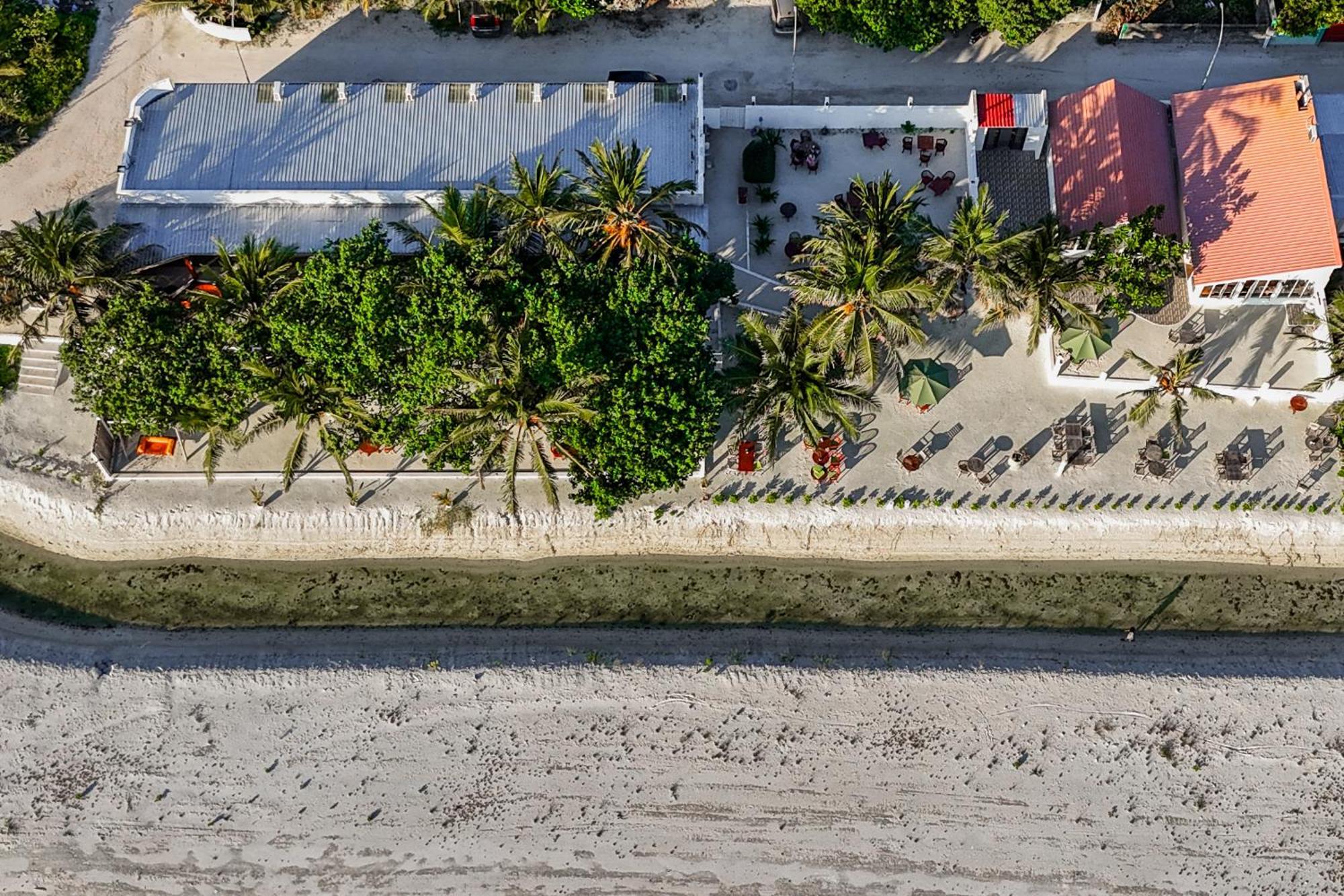 Wave Sound By 3S Maldives Ξενοδοχείο Addu City Εξωτερικό φωτογραφία